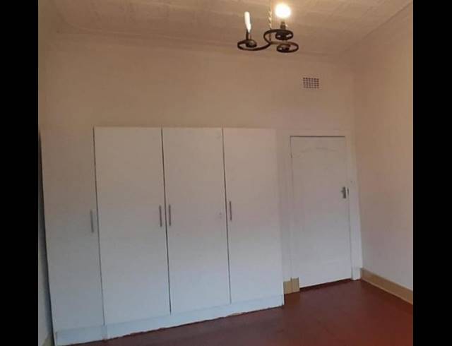 2 BEDROOM PROPERTY TO RENT IN KENSINGTON